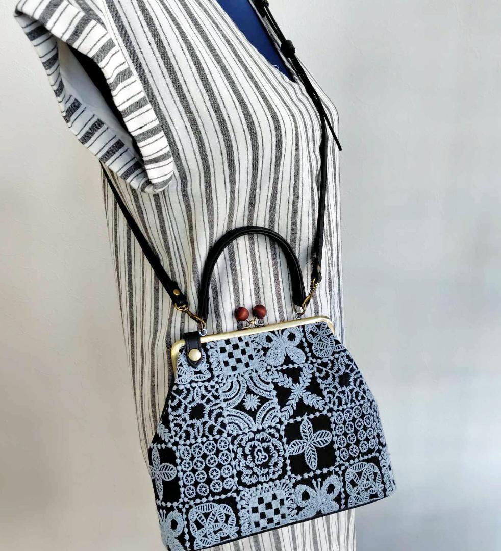 【専用】/フォレストタイルグレイ/木玉がま口革チョコ