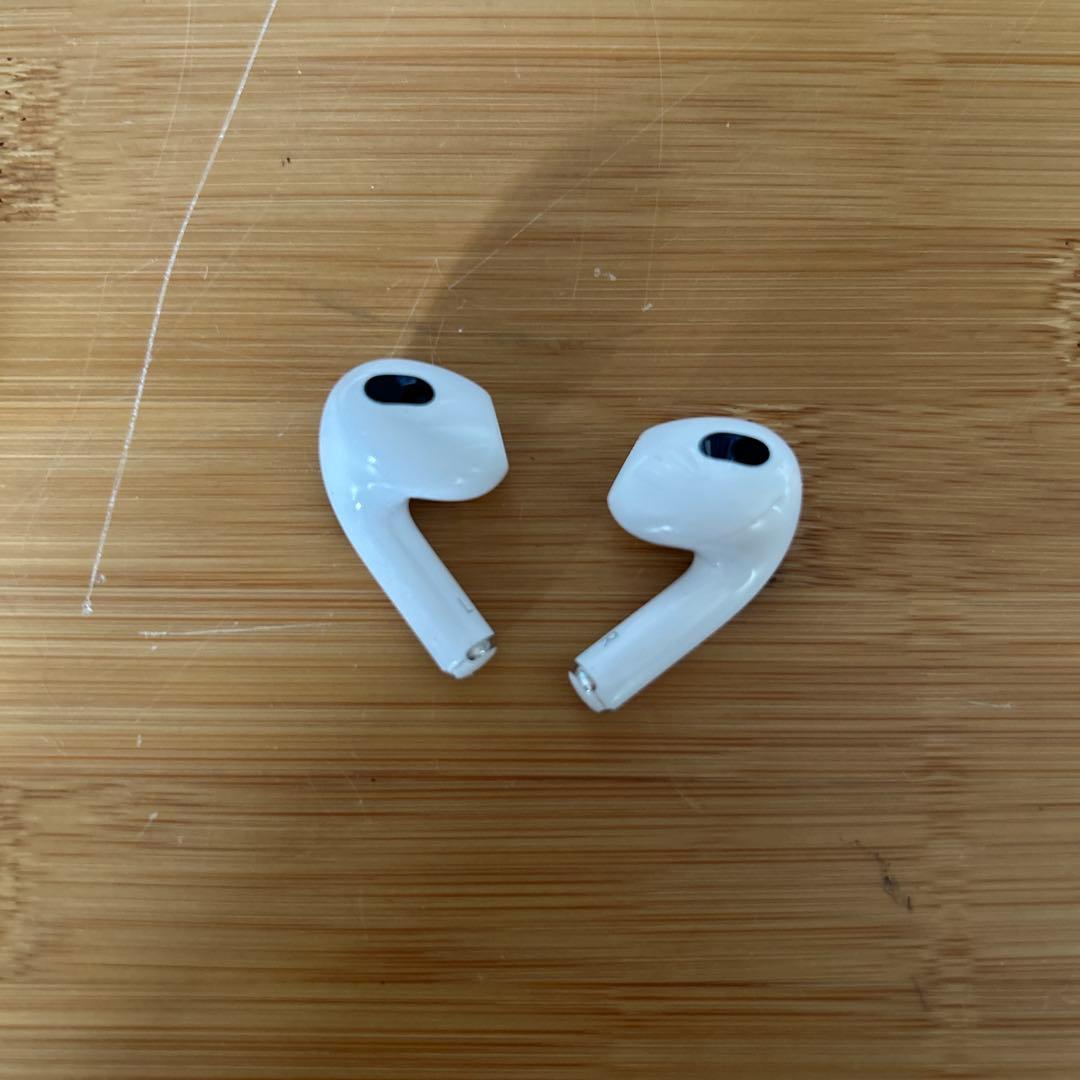 Apple AirPods3 本体 充電ケース付き