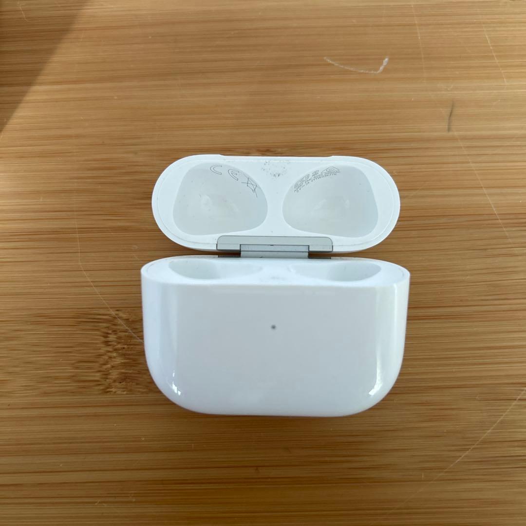Apple AirPods3 本体 充電ケース付き
