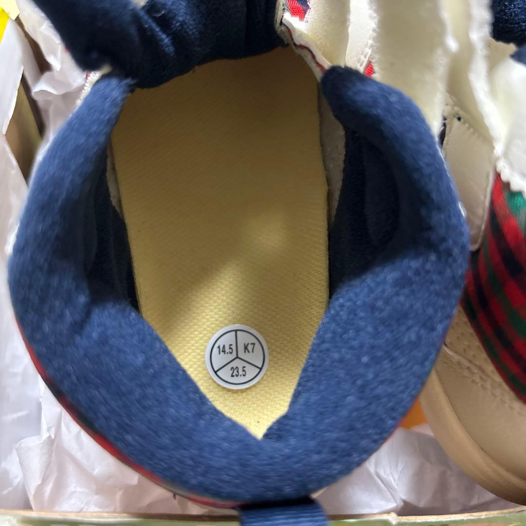 【新品タグ付き】ファミリア アシックス × familiar ベビースニーカー