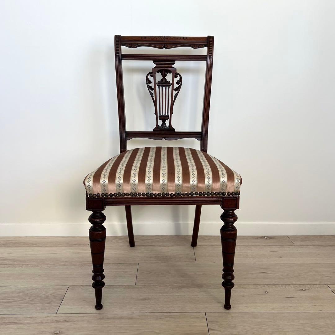 r*n様 【希少】アンティークチェア　サロンチェア