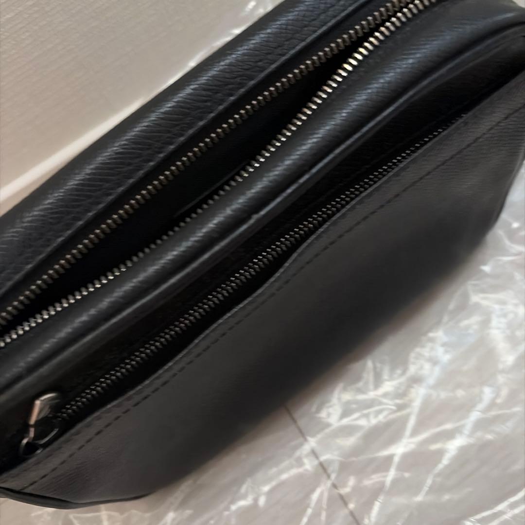 ルイヴィトン　タイガ　セカンドバック