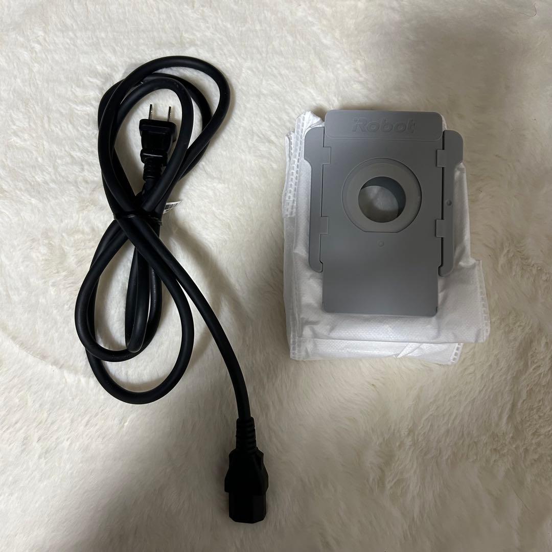 美品⭐️アイロボット　ルンバi5 + ロボット掃除機 i555860