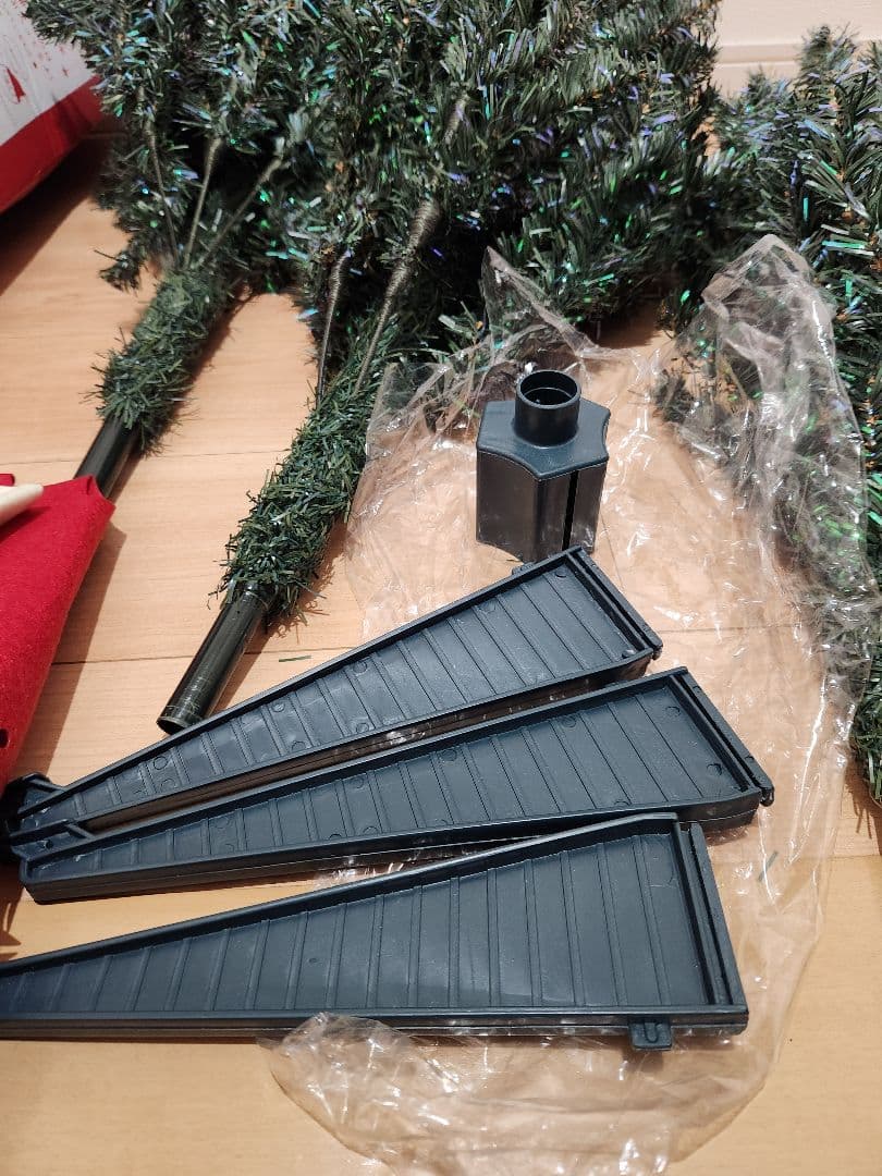 180cm LEDクリスマスツリーセット(大量オーナメント付)