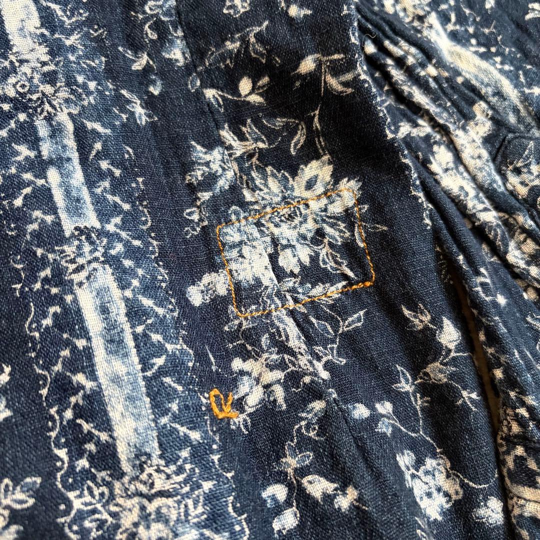 45R 二重織かごフラワーのアニーブラウス　インディゴ　シャツ　バンドカラー