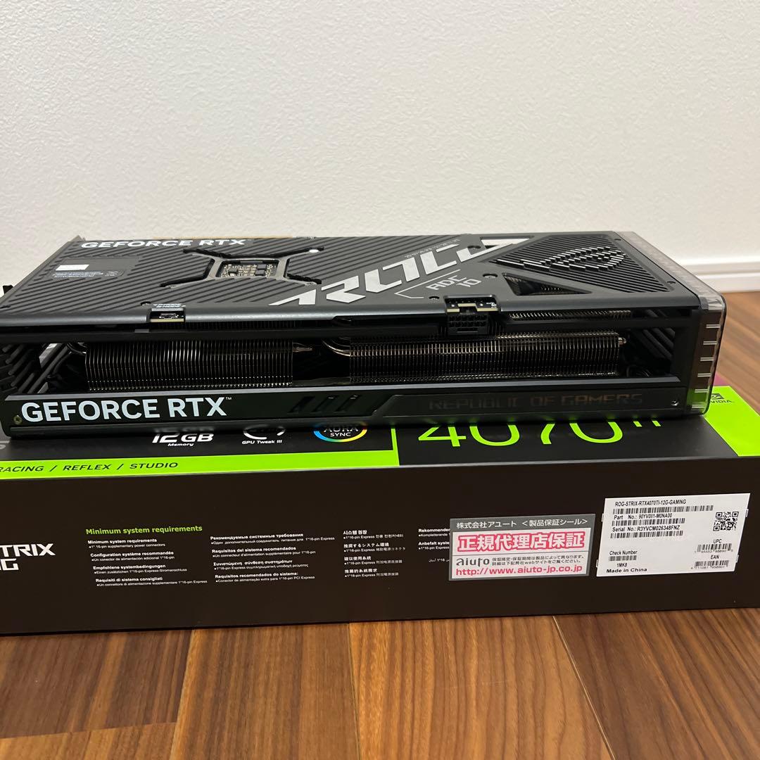 ROG Strix GeForce RTX 4070Ti 12GB 非OC