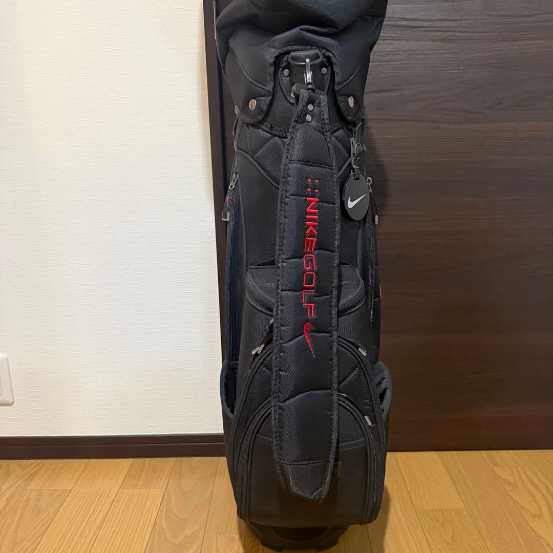 NIKE ゴルフバッグ・キャディバッグ 黒 赤