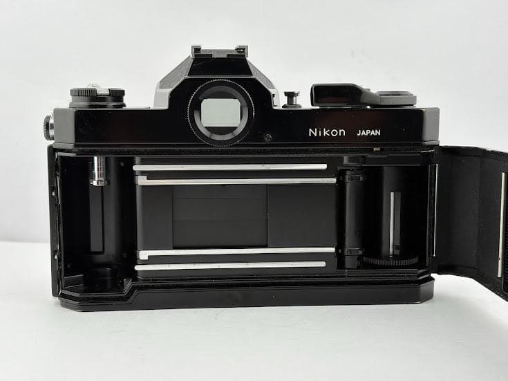 ★美品★ニコンNIKOMAT FT2 / Ai NIKKOR 28mm F3.5