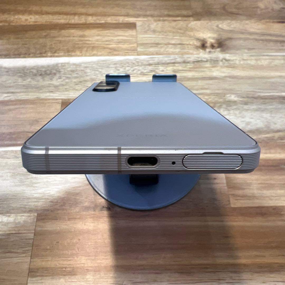 K1642 au SIMフリー　Xperia 1 V SOG10