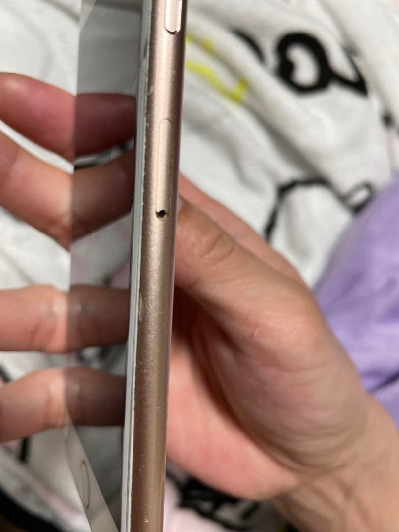iPhone8 本体