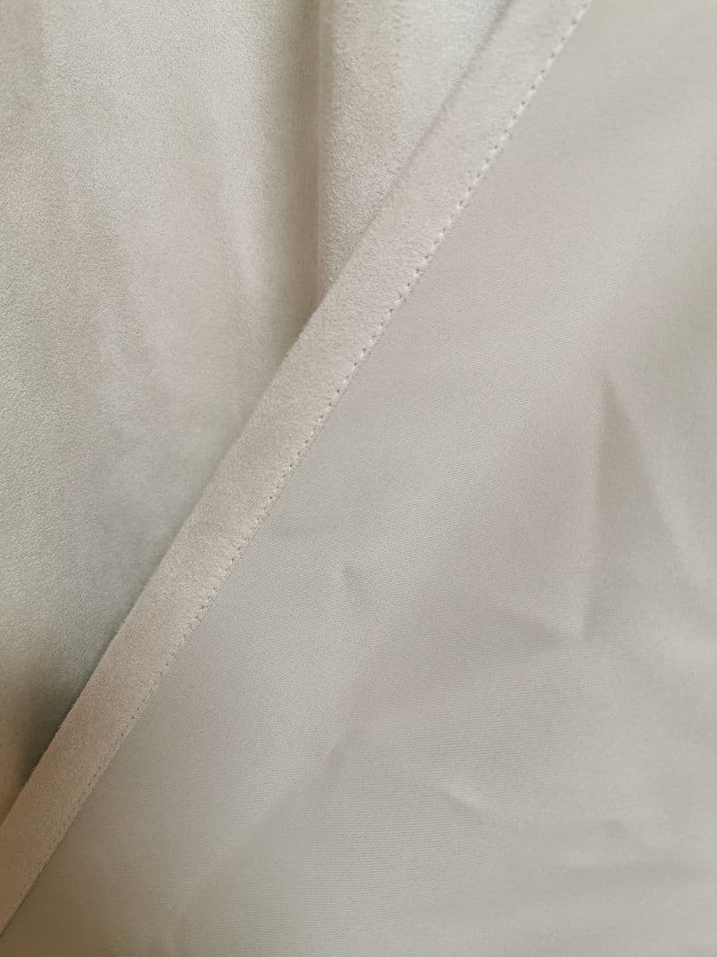 防炎機能付き! スウェード調のスタイリッシュな無地カーテン×２枚