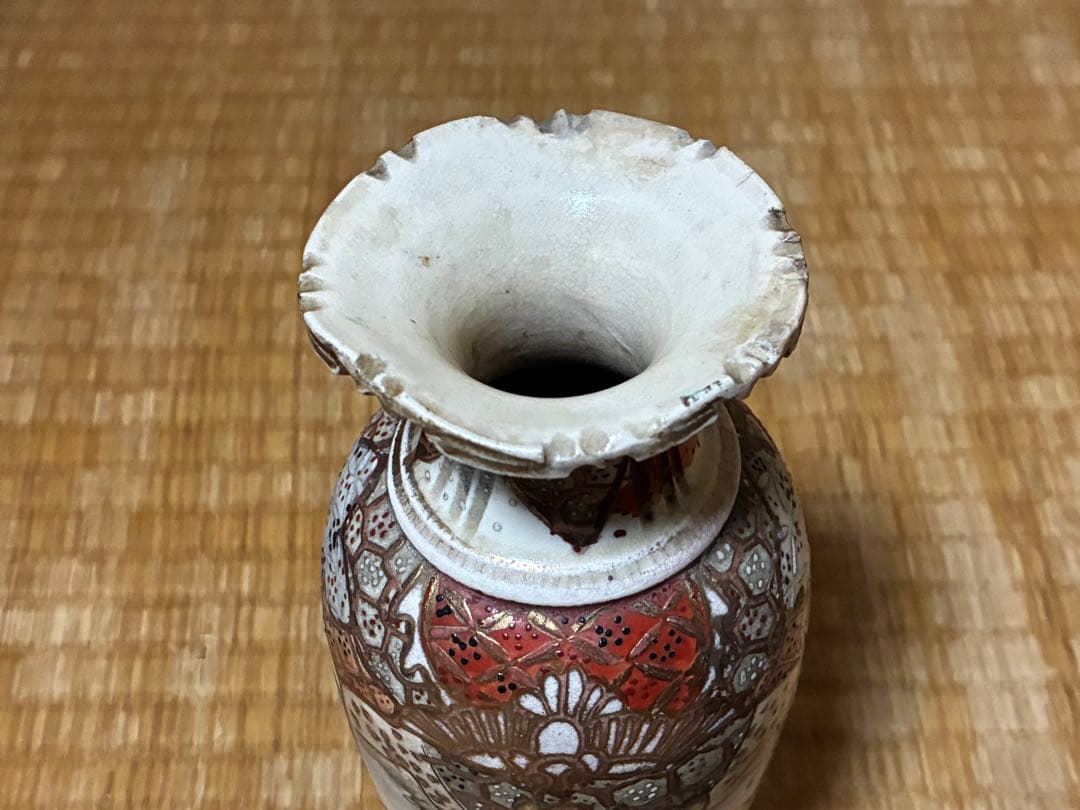 明治期 薩摩焼 金彩 色絵 人物紋 花入 時代物 印あり 箱入
