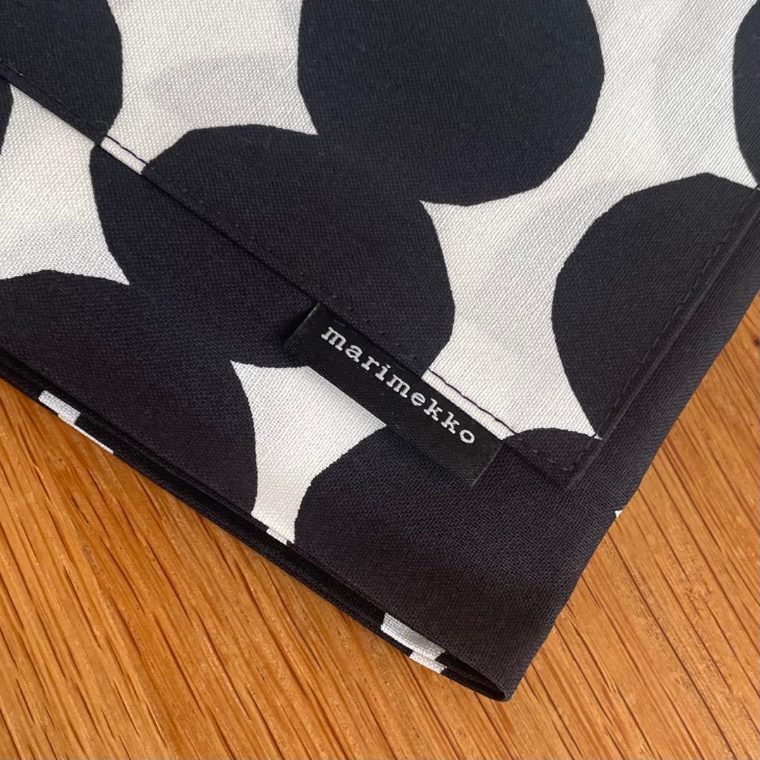 新品 marimekko RASYMATTO ラシィマット エプロン ミトン×2