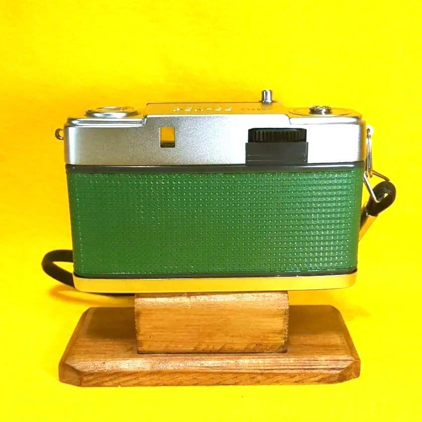 極上完動品♦整備済 オリンパスペンOLYMPUS PEN EE♦赤ベロOK