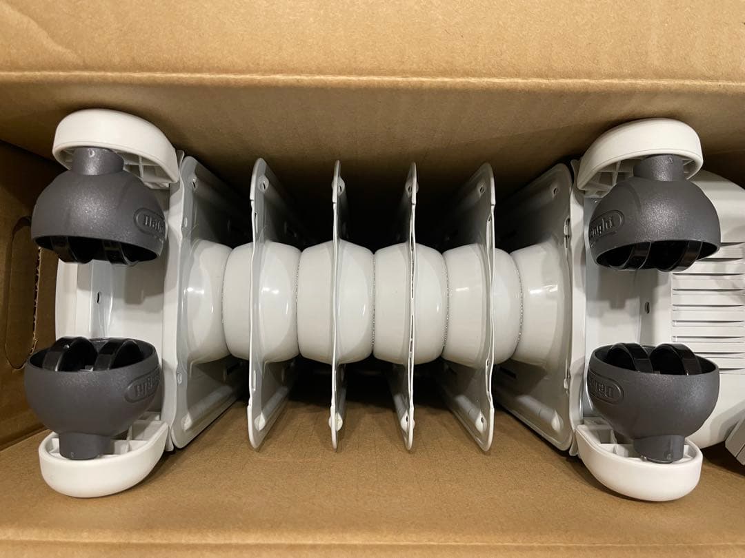 ✨美品✨DeLonghi オイルヒーター HJ0812