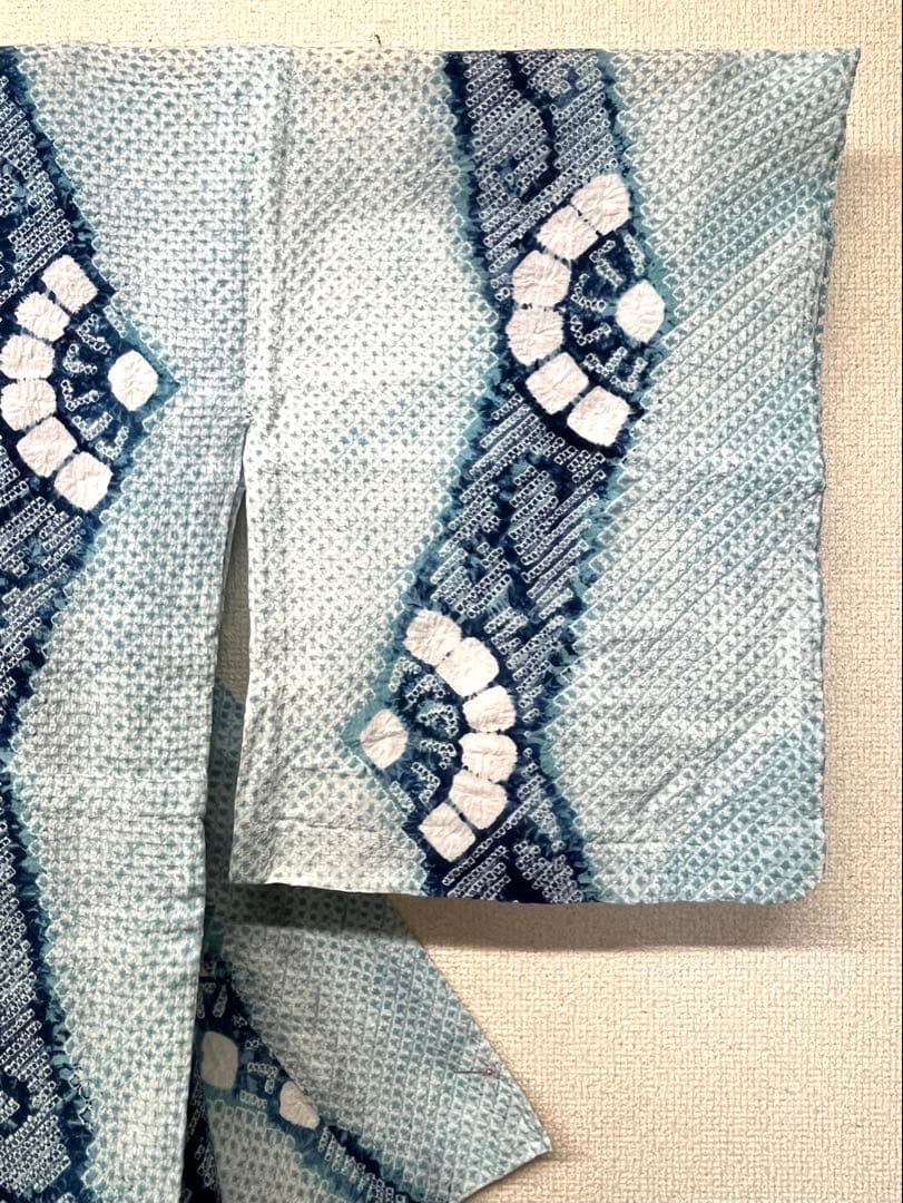 有松鳴海絞り　浴衣　広衿仕立て　水色　（215）