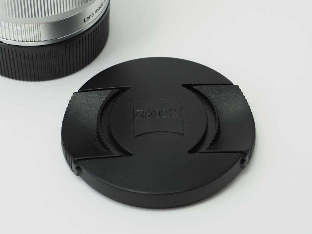 レンズ(単焦点) Carl Zeiss DISTAGON T* 18mm / f4.0 ZM