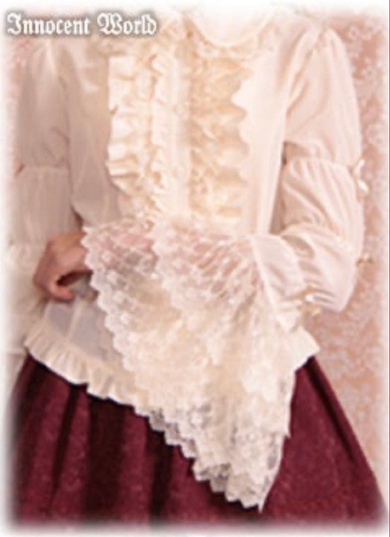 Innocent World ルシエンヌブラウス 黒