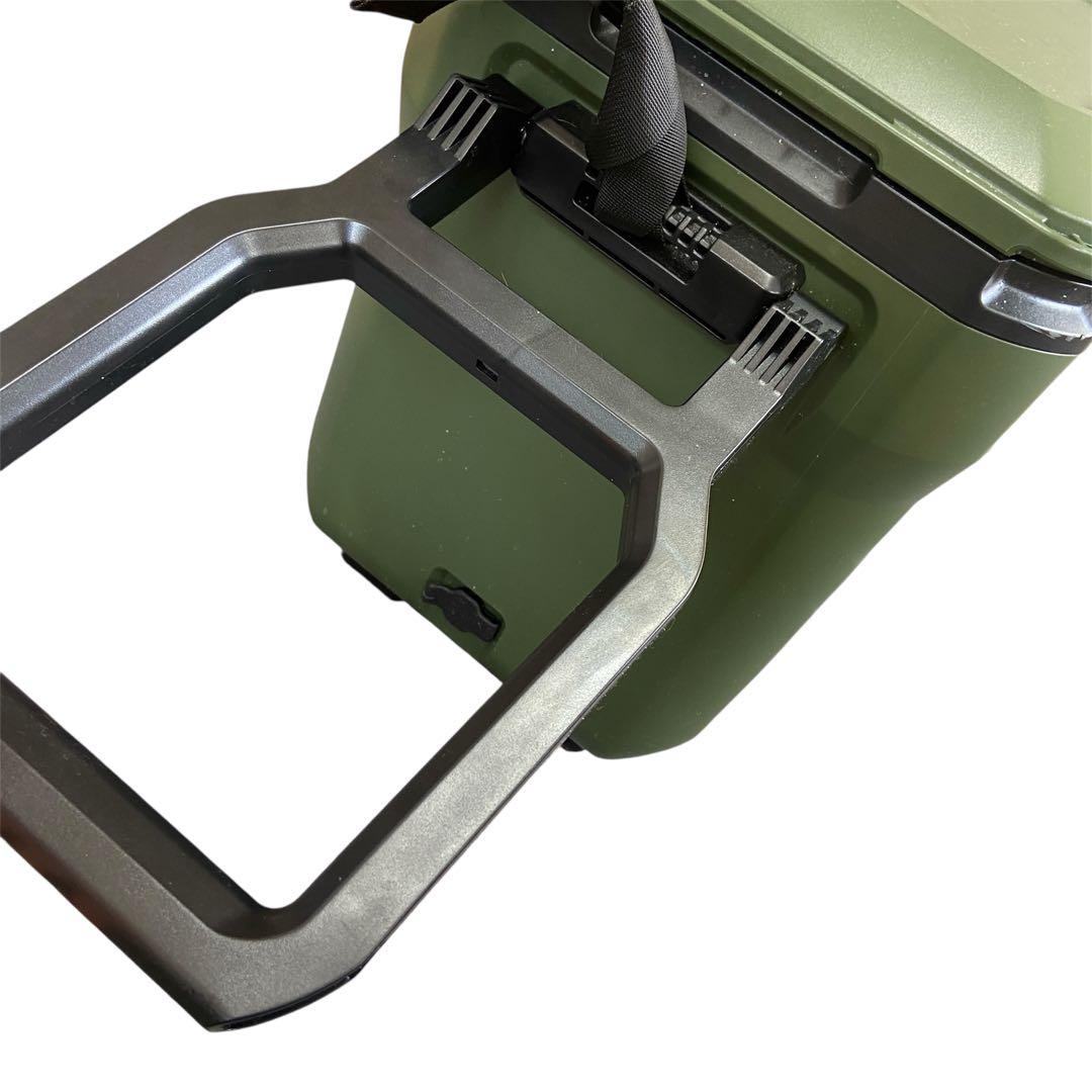 HiKOKI（ハイコーキ）コードレス冷温庫　UL18DB バッテリー付き！