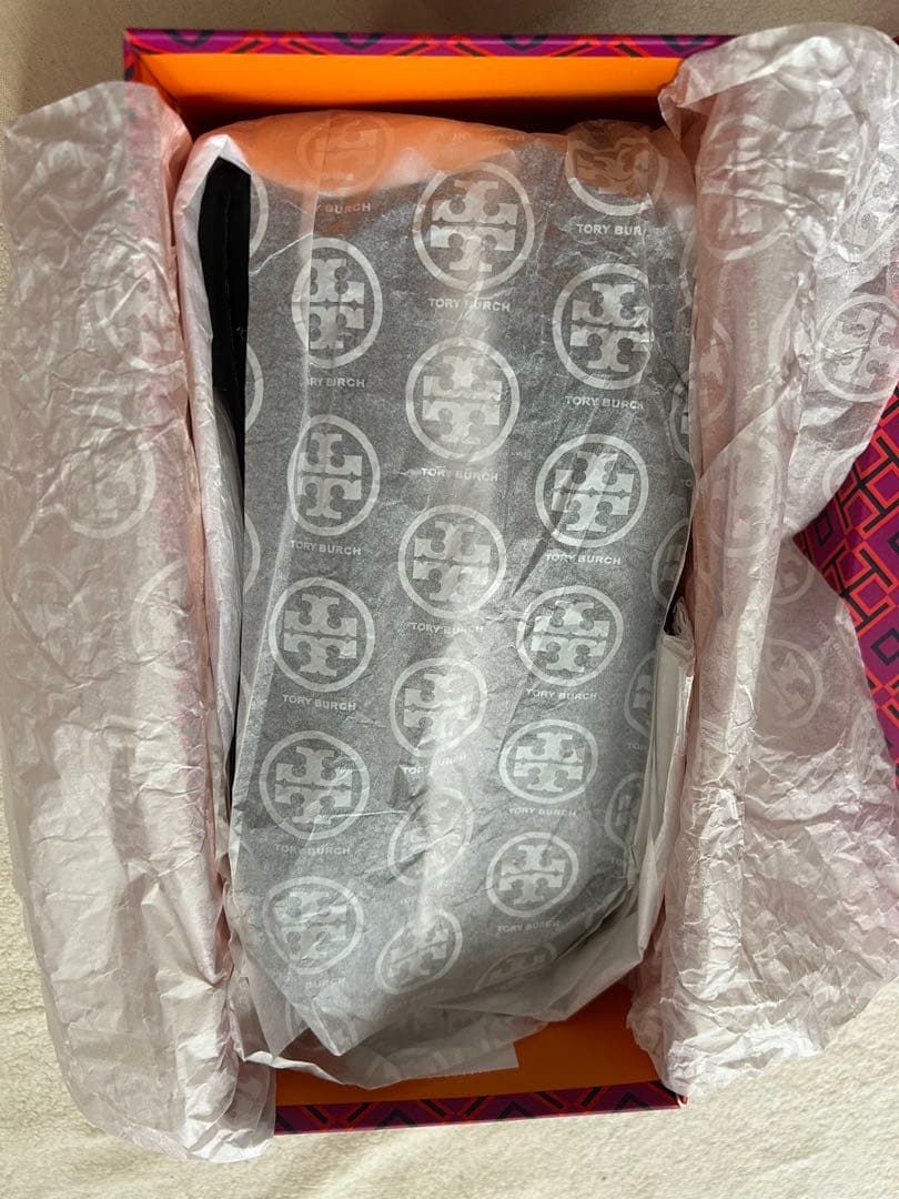 TORY BURCH ブラック フラットシューズ