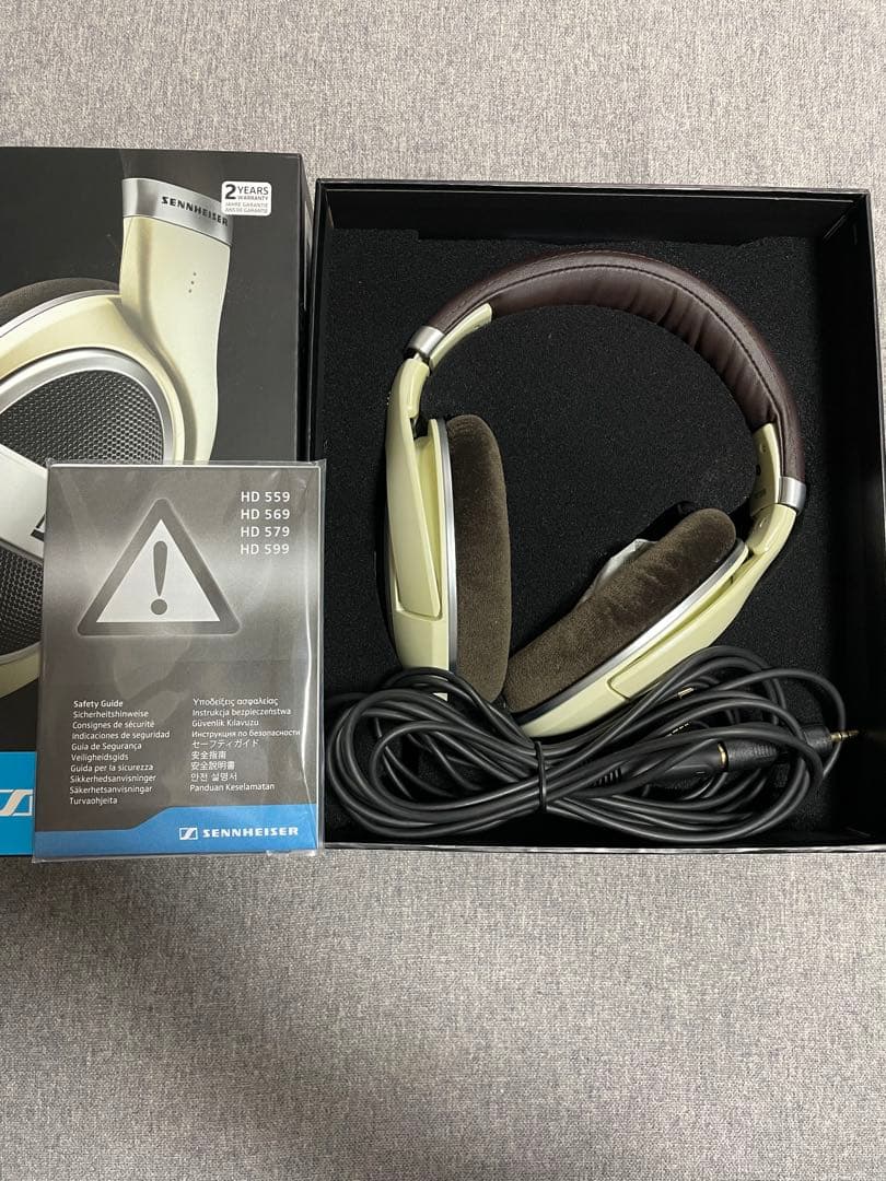 Sennheiser HD 599 有線ヘッドホン