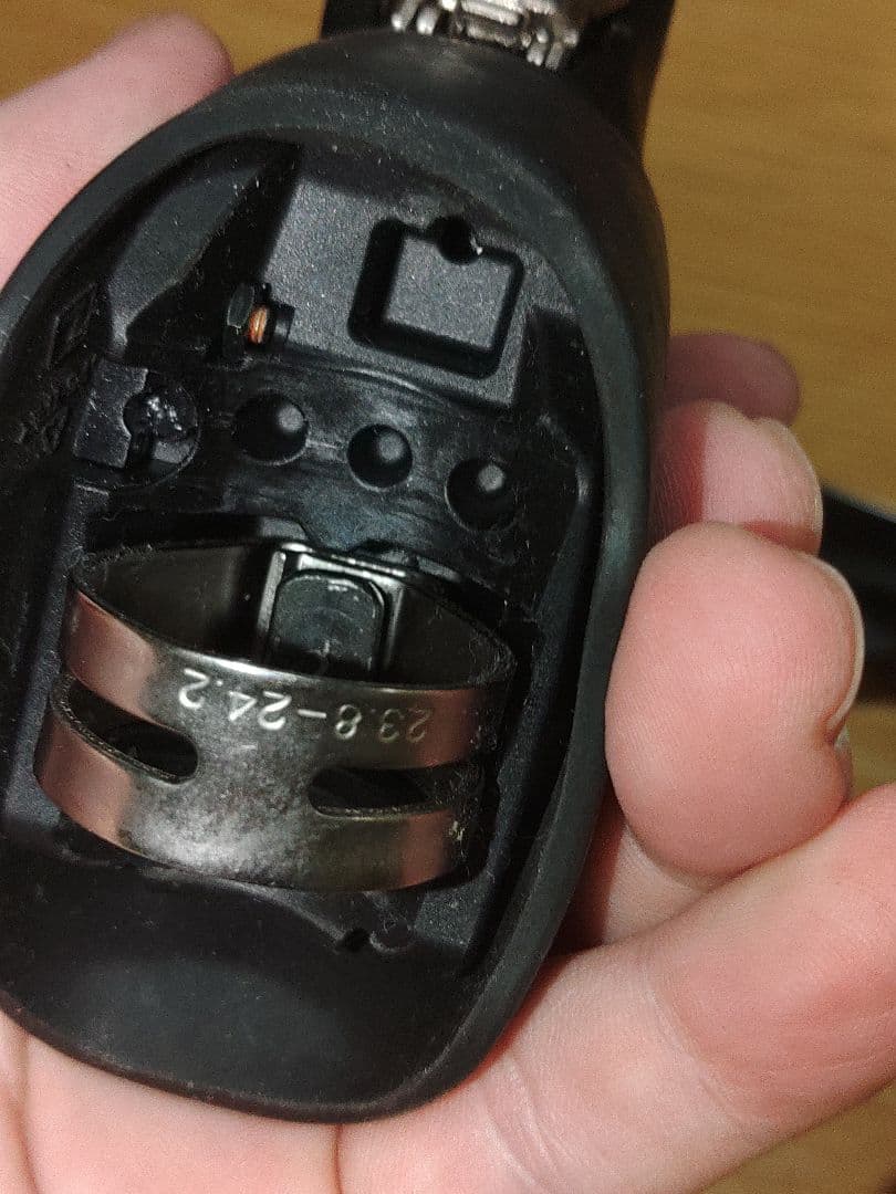 Shimano 105 シフター ブラック/シルバー　ST-5700