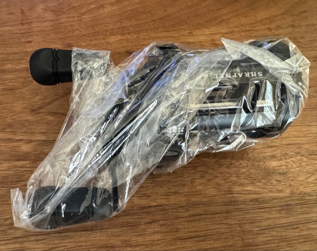 雷魚　リョウガ　シュラプネル C3000H 右巻き　ライギョ　ダイワ　リール