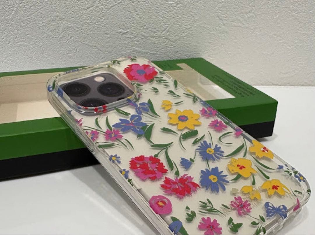 ☆正規品☆品 ケイトスペード iPhone14Proケース スマホリング付属