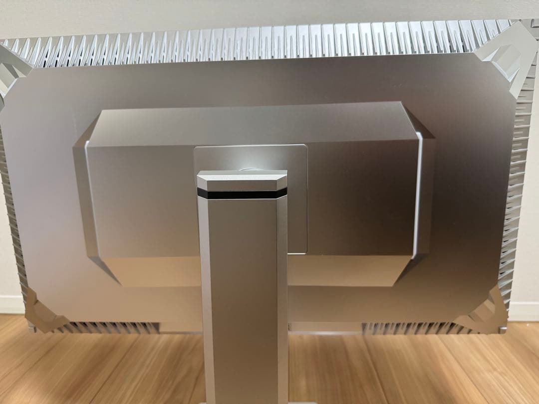 INNOCN 27M2V 4K 27インチ ミニLED ゲーミング モニター