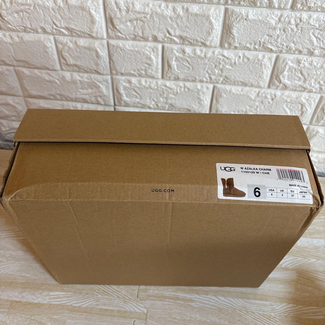 【新品】UGG Azalea Charm ムートンブーツ