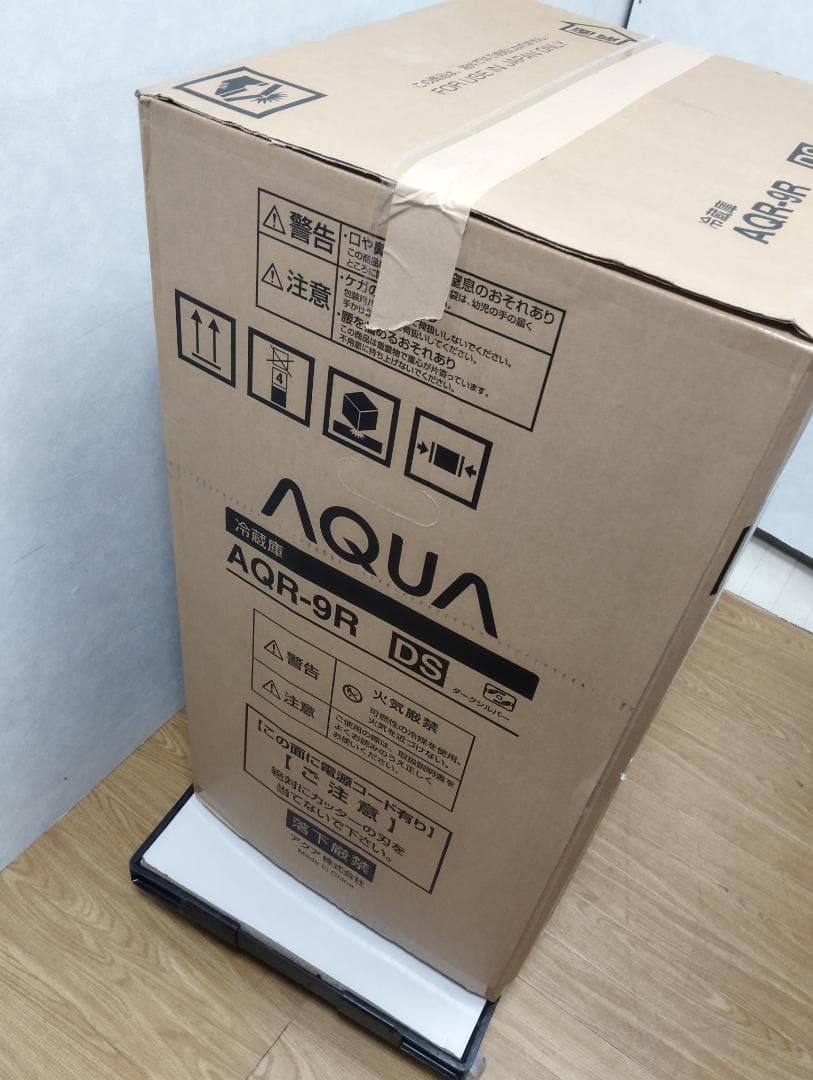 K☆034 AQUA 1ドア冷蔵庫 AQR-9R 未使用訳あり品