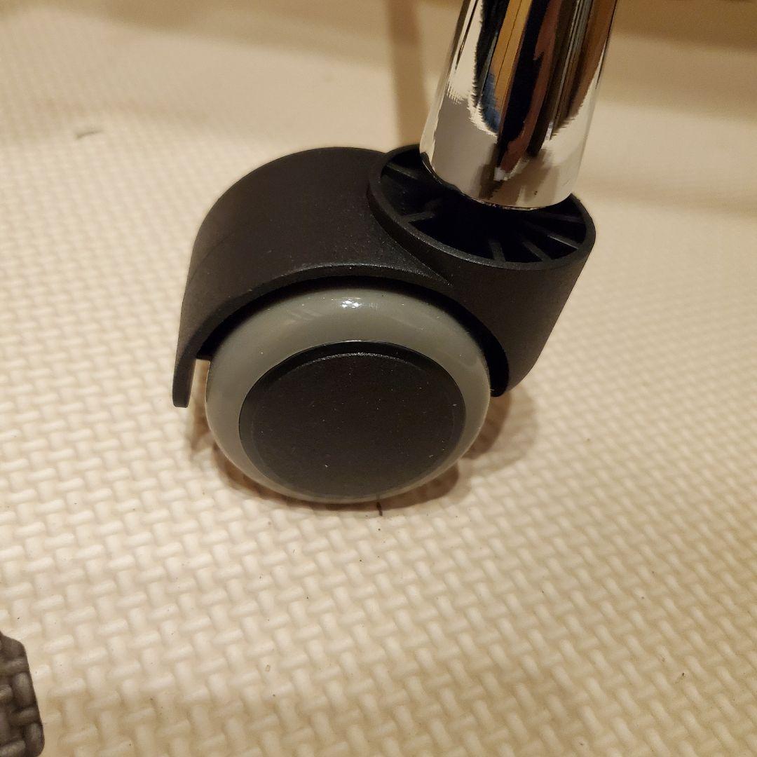 【美品】LOWYA ラタン調デスクチェア キャスター代替品