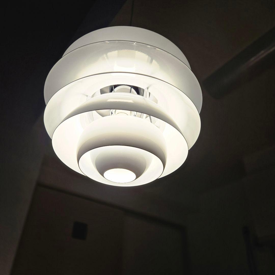 ポール・ヘニングセン PH スノーボール ペンダントライト リプロダクト