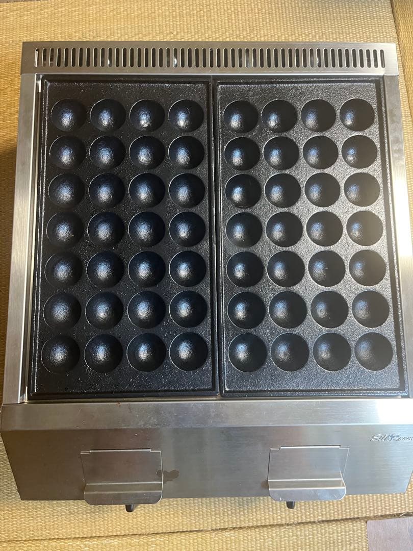 業務用たこ焼き器 28穴✖︎2 LPガス用
