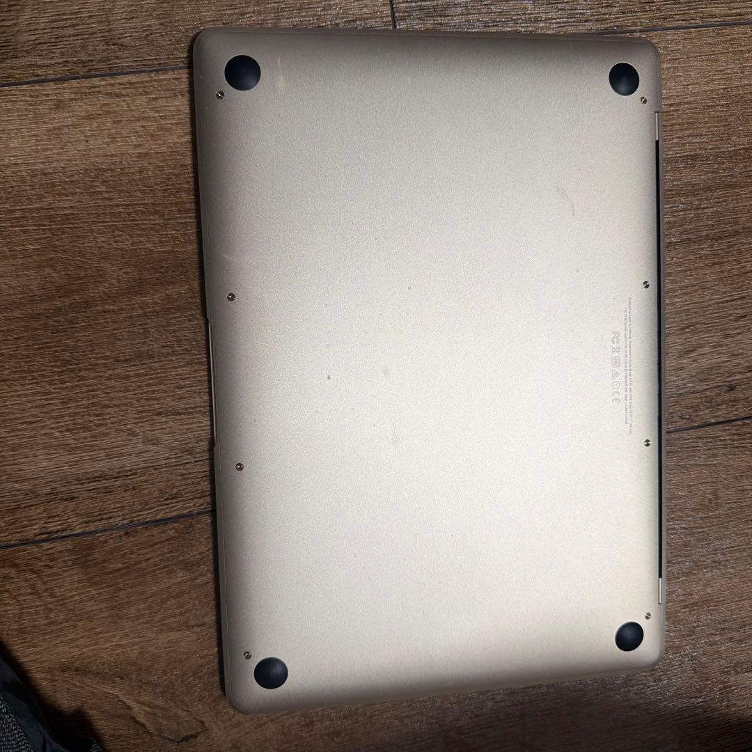 MacBook本体 MacBook 8G