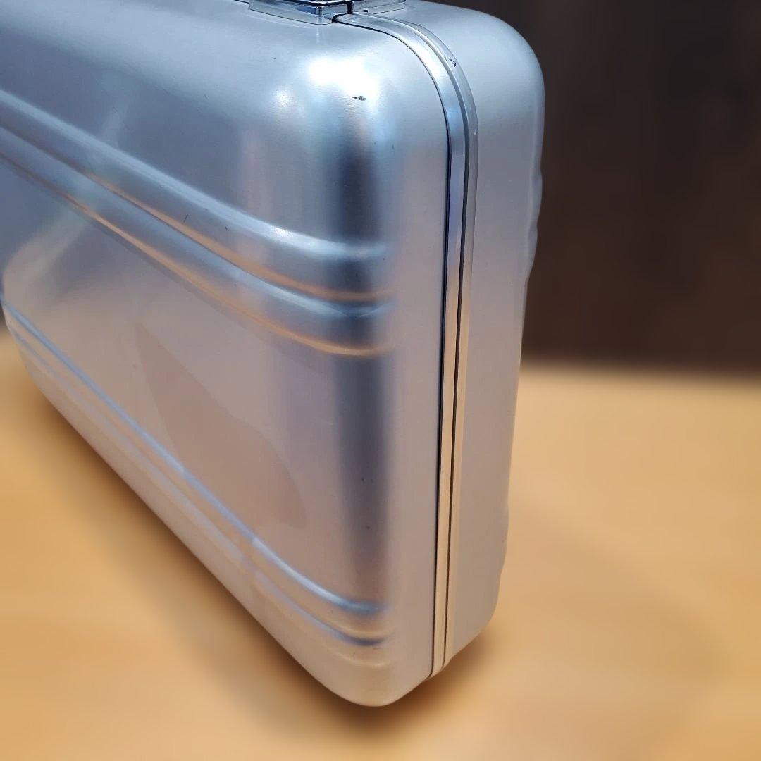 【希少】ゼロハリバートン アタッシュケース ELITE ダイヤル錠