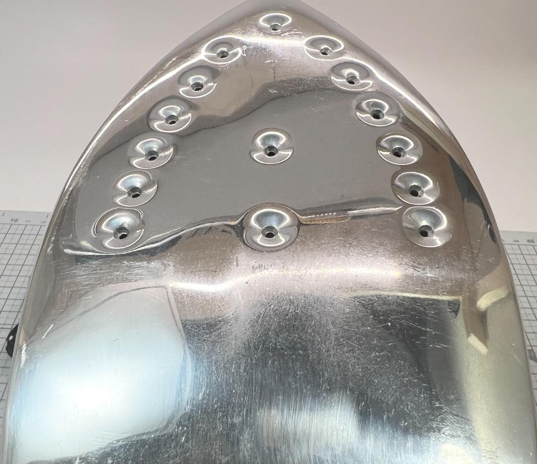 ニット専用スチームアイロン N-70 分散式 磯田電気製作所 手編み作品の仕上げ