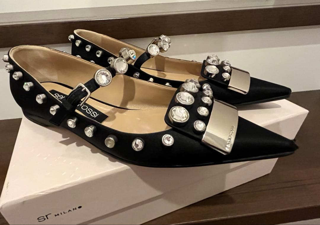 Sergio Rossi セルジオロッシ　スタッズ　フラット シューズ　パンプス