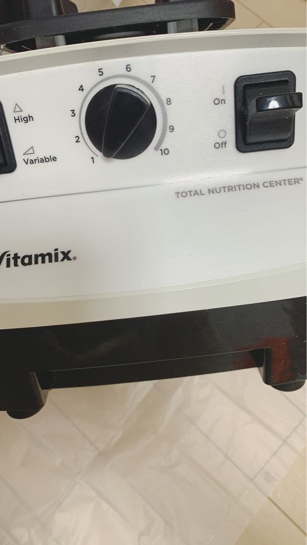 箱付 Vitamix バイタミックス VM0111 ジューサー