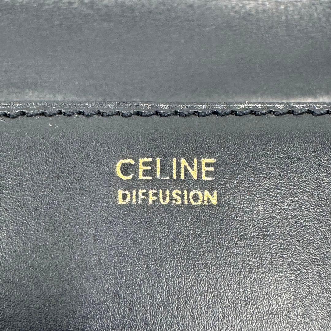 CELINE セリーヌ 馬車金具 カーフ レザー ショルダーバッグ 黒紺
