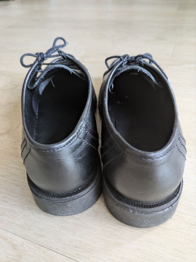 KLEMAN ブラックレザー モカシンシューズ