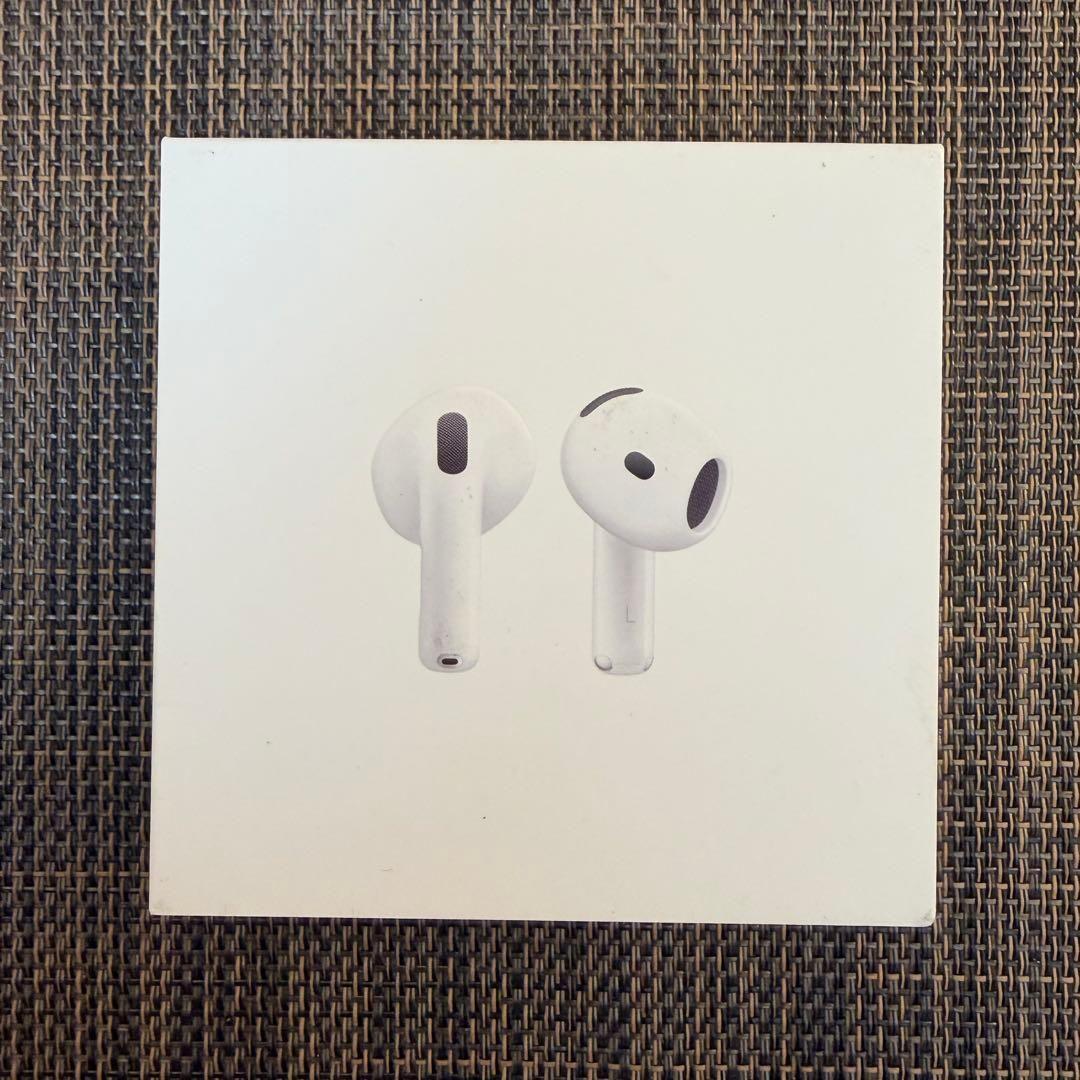 美品⭐️AppleAirPods4 USB-C充電ケース付き ワイヤレスイヤホン