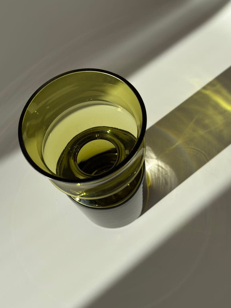 リーヒマエンラシ/タマラ・アラジン/Ruusi/花瓶