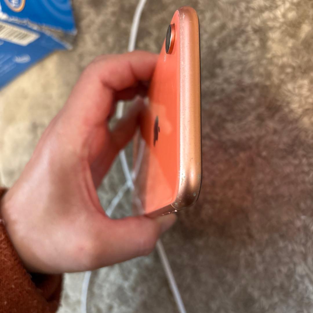 Apple iPhone XR コーラル　128GB 本体