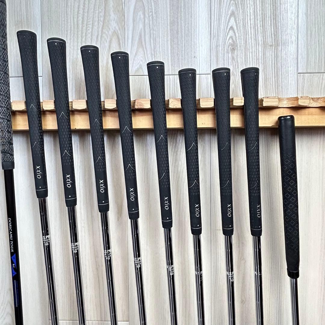 【メンズ右】ダンロップ　ゼクシオDORICAMU TOURメンズゴルフセット