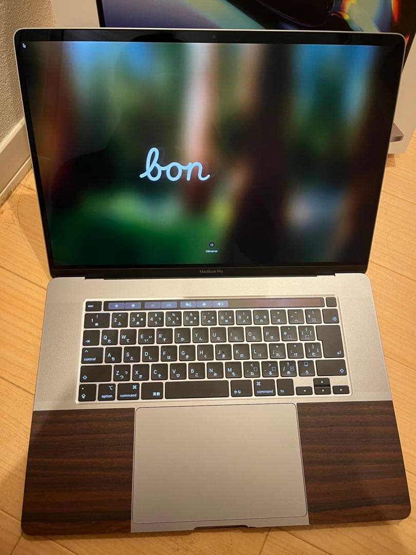 美品　MacBook Pro(2019) 16インチ i7 512GB 16GB