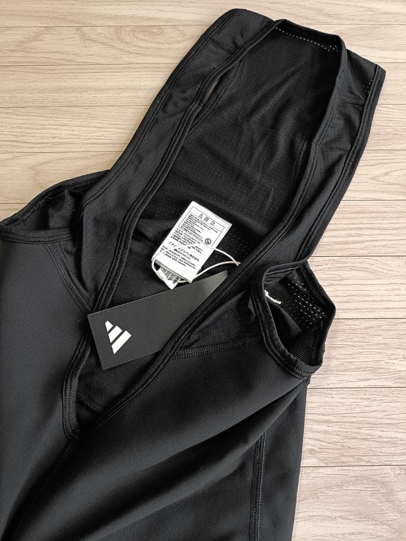 新品 adidas ウィンターエッセンシャルズ パデッド サイクリングビブタイツ