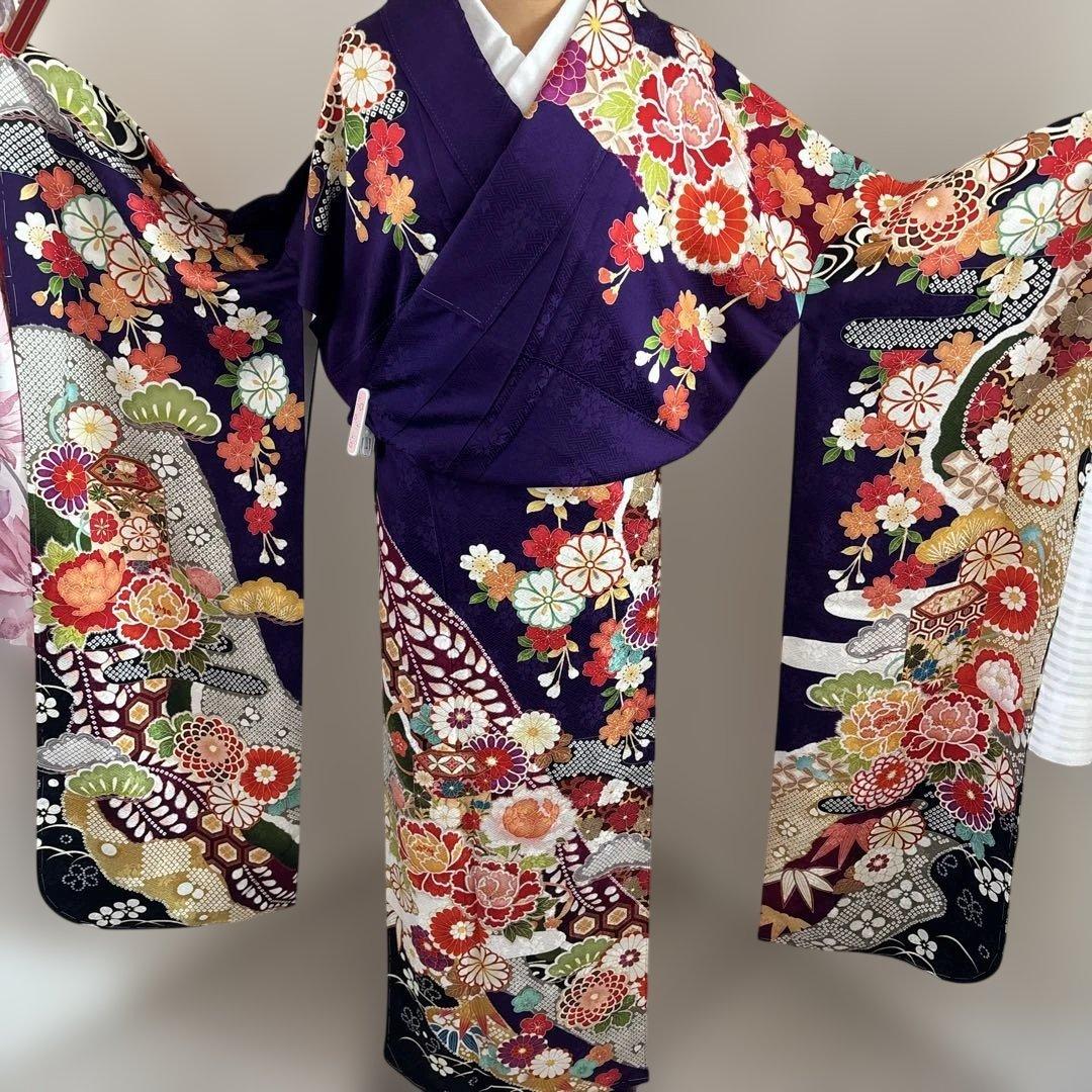 未使用品　正絹振袖フルセット　古典柄　華やかな花柄　成人式に