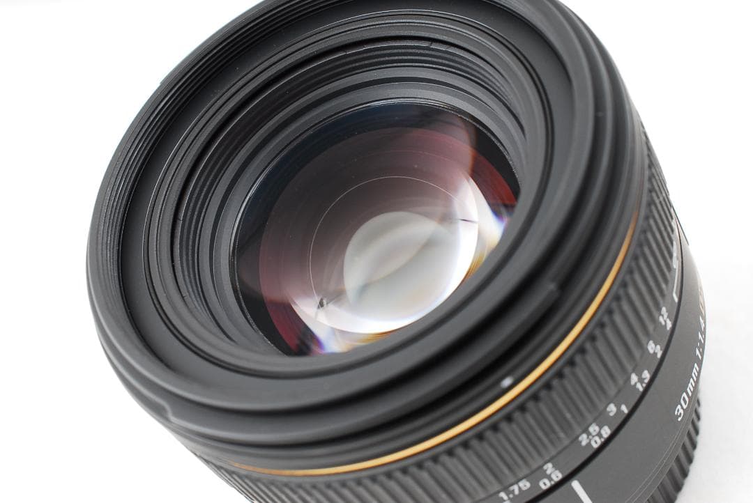 シグマ SIGMA 30mm F1.4 EX DC Pentax K