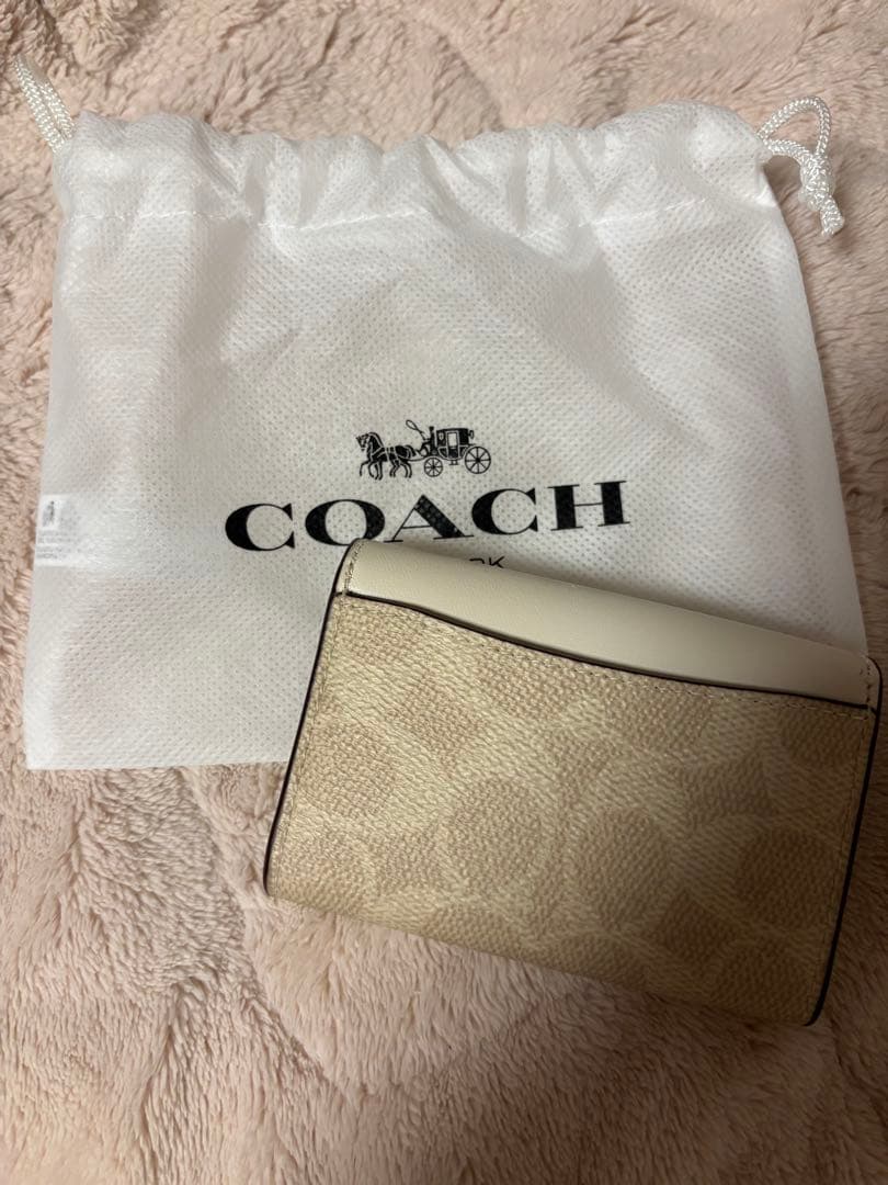 coach 名刺入れ